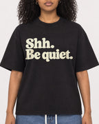 Mockup Boxy Heavyweight Tee Black female close-up 05