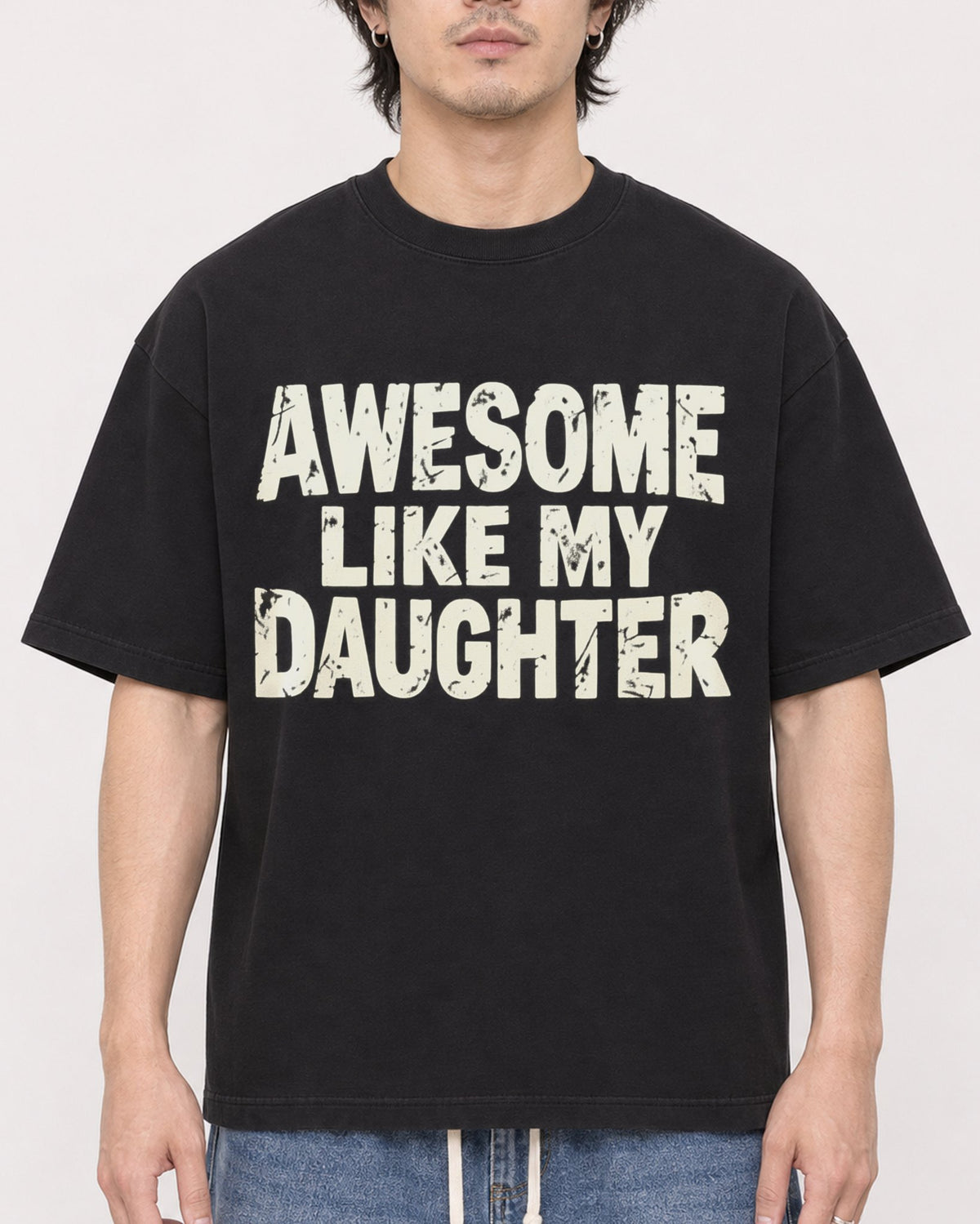 Mockup Boxy Heavyweight Tee Black male close-up 03