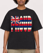 Mockup Boxy Heavyweight Tee Black female close-up 14