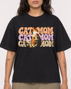 Mockup Boxy Heavyweight Tee Black female close-up 06