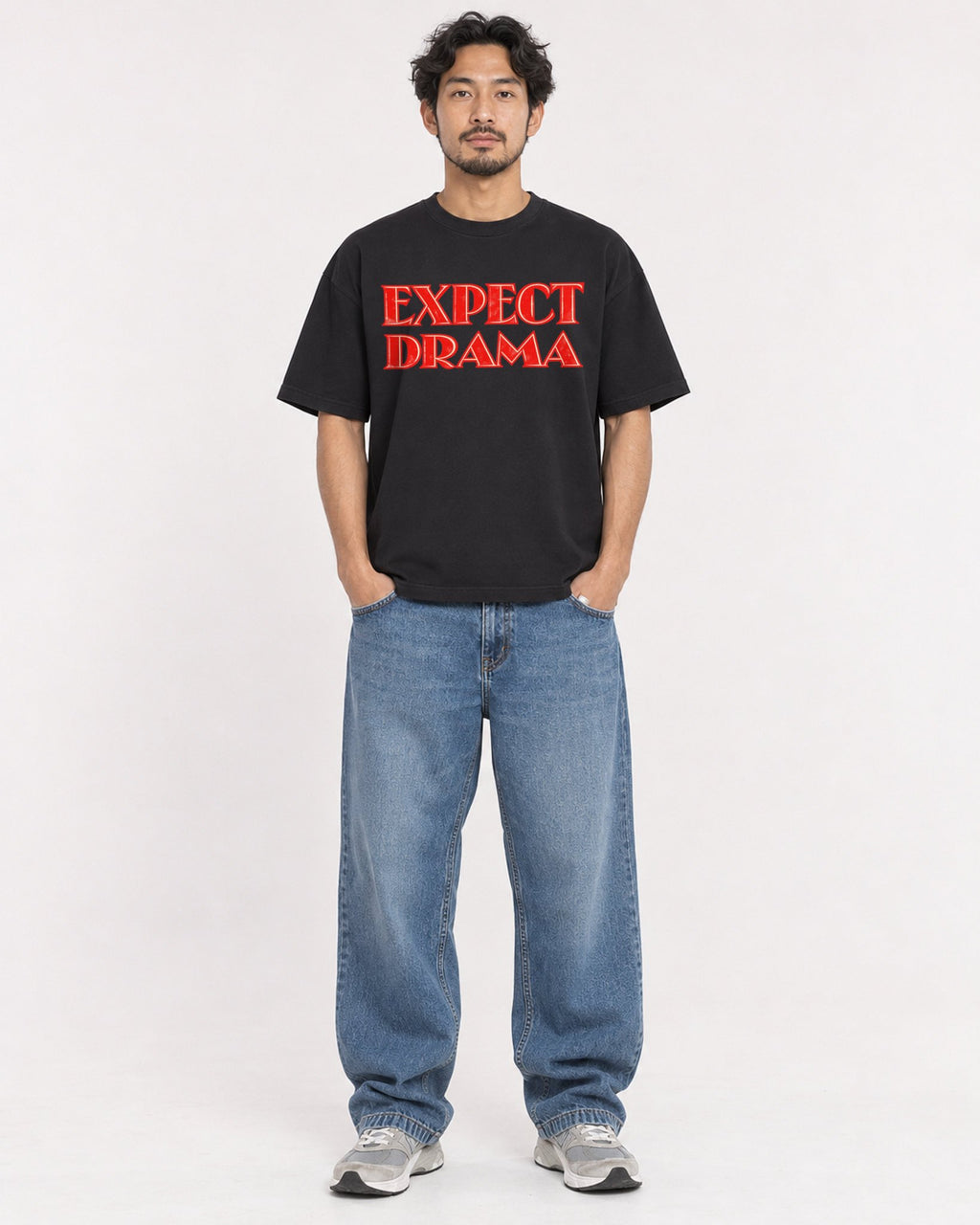 Mockup Boxy Heavyweight Tee Black male full-body 02