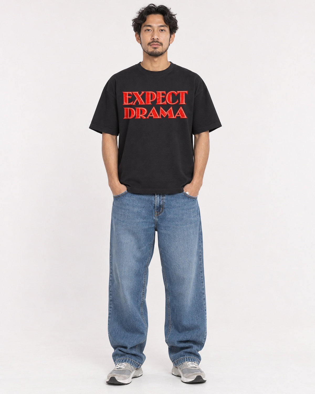 Mockup Boxy Heavyweight Tee Black male full-body 02