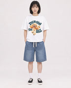 Mockup Boxy Heavyweight Tee White female full-body 11