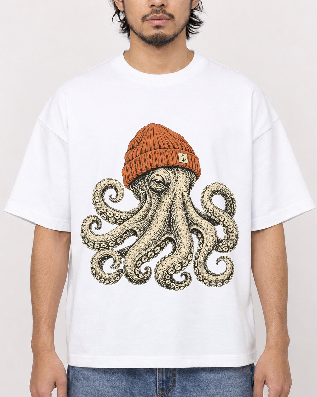 Mockup Boxy Heavyweight Tee White male close-up 22