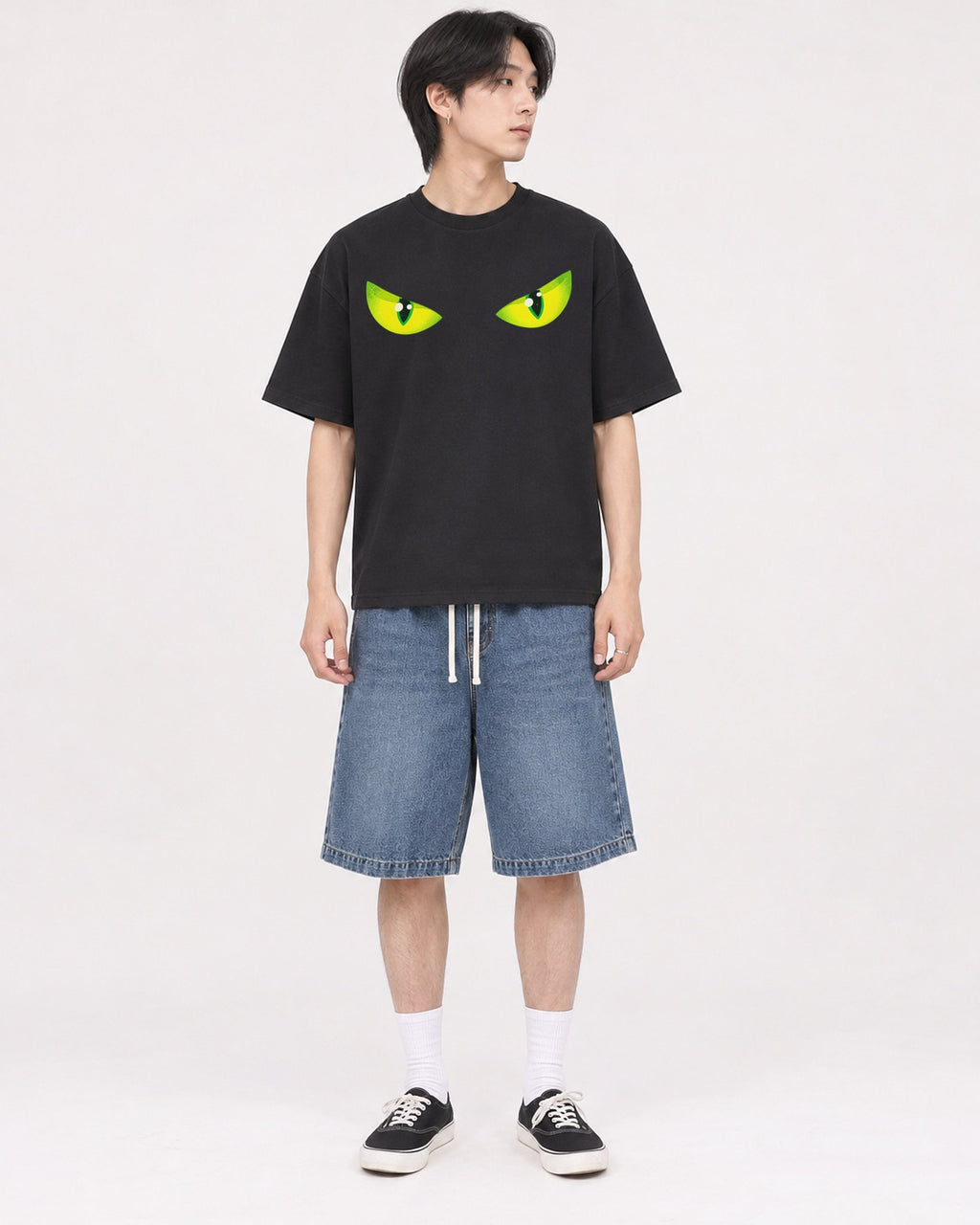 Mockup Boxy Heavyweight Tee Black male full-body 11