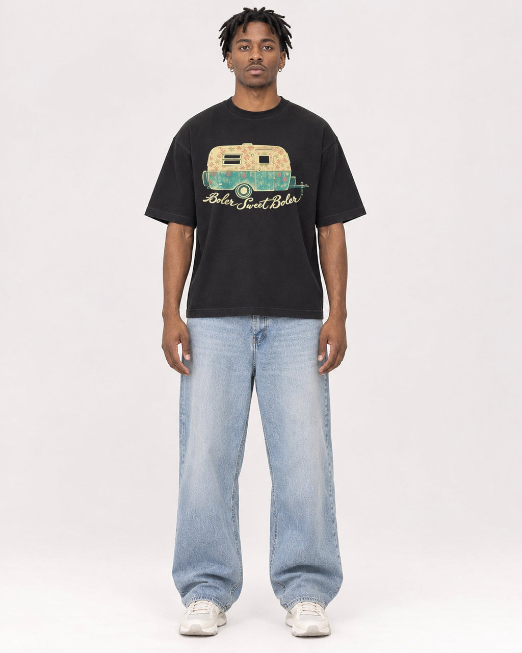 Mockup Boxy Heavyweight Tee Black male full-body 05