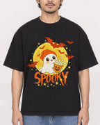Mockup Boxy Heavyweight Tee Black male close-up 02