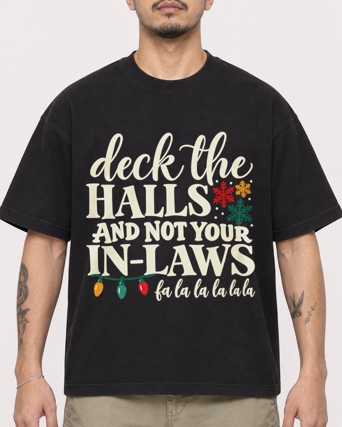 Mockup Boxy Heavyweight Tee Black male close-up 12