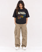 Mockup Boxy Heavyweight Tee Black female full-body 02