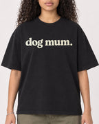 Mockup Boxy Heavyweight Tee Black female close-up 10