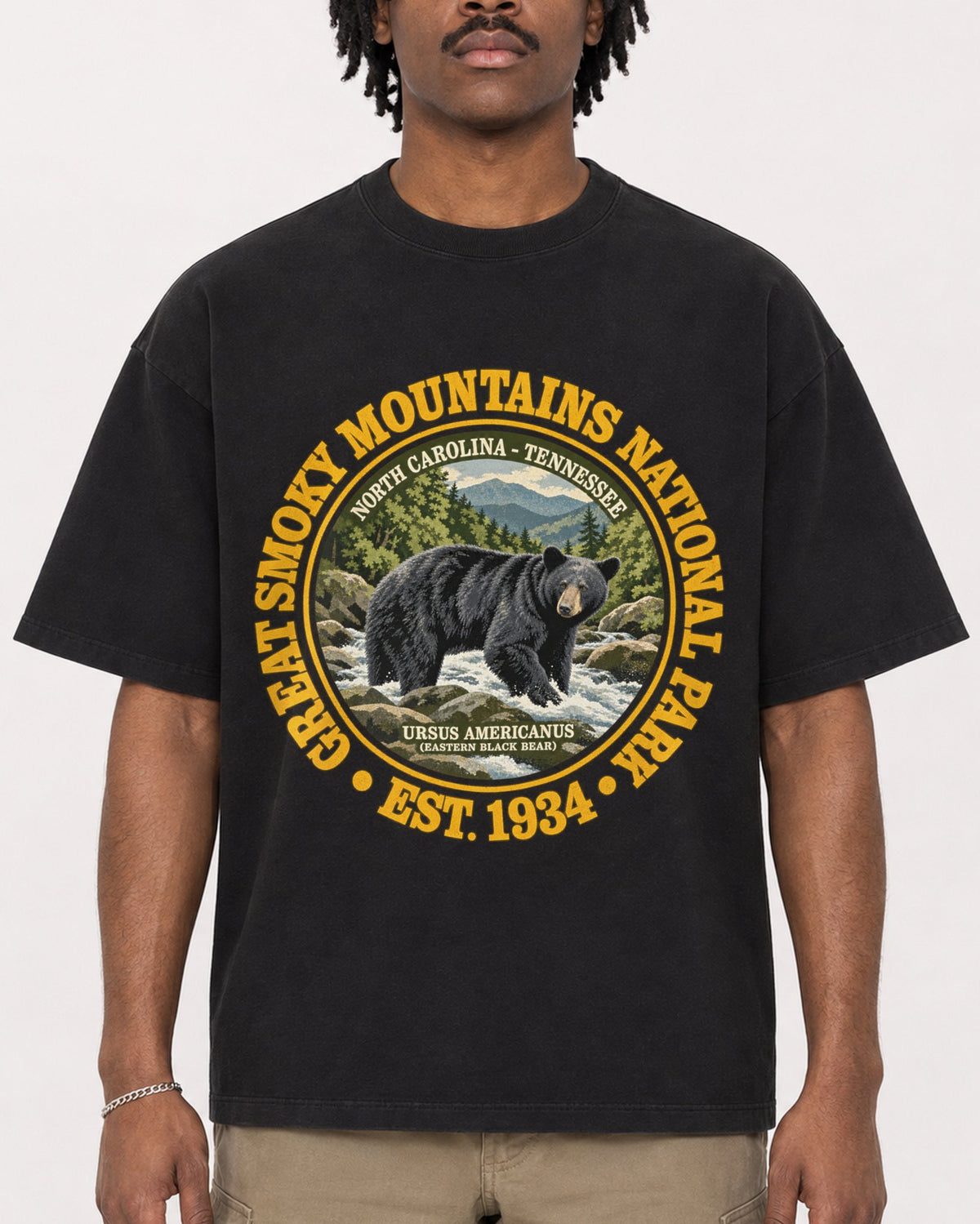 Mockup Boxy Heavyweight Tee Black male close-up 04