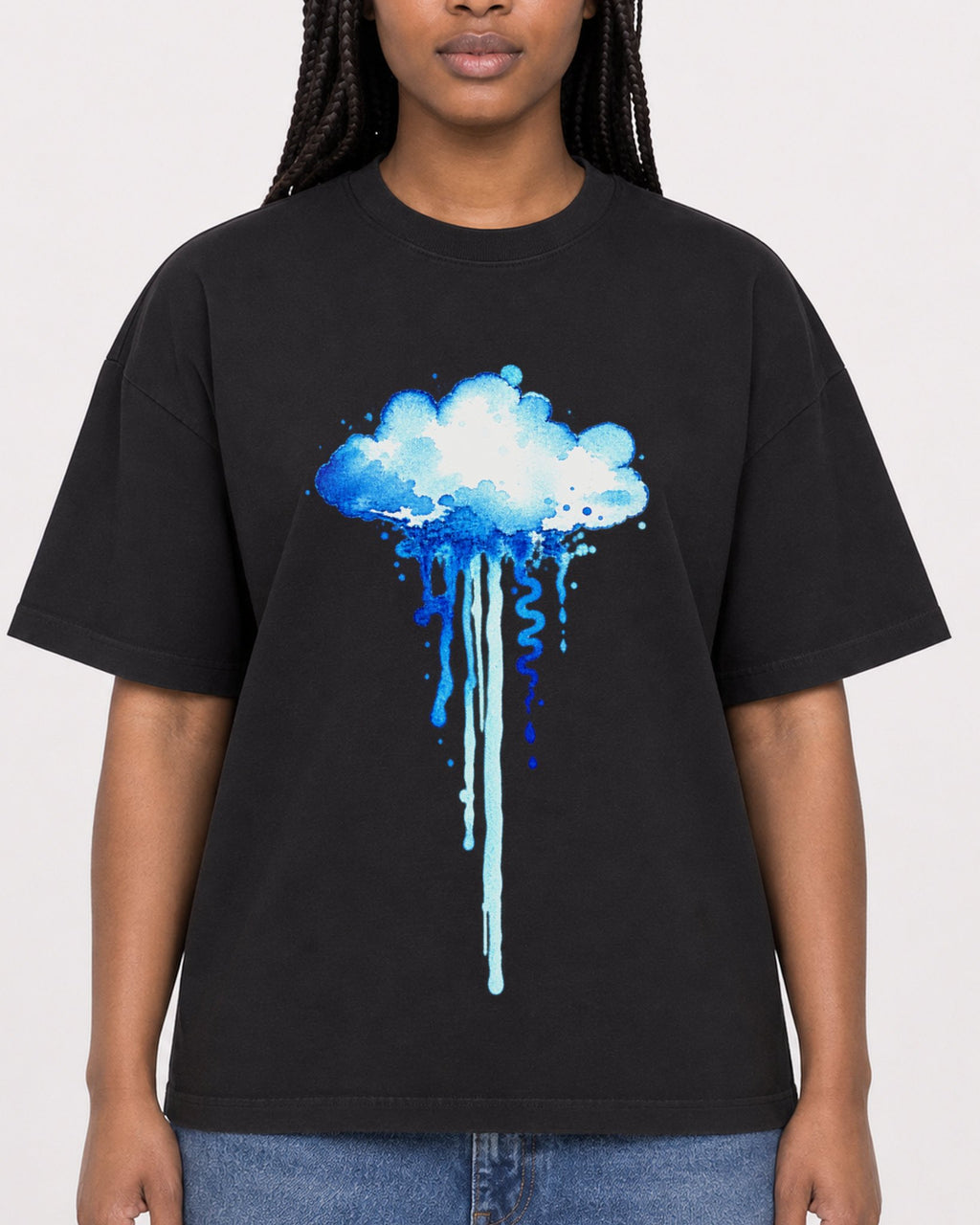Mockup Boxy Heavyweight Tee Black female close-up 04