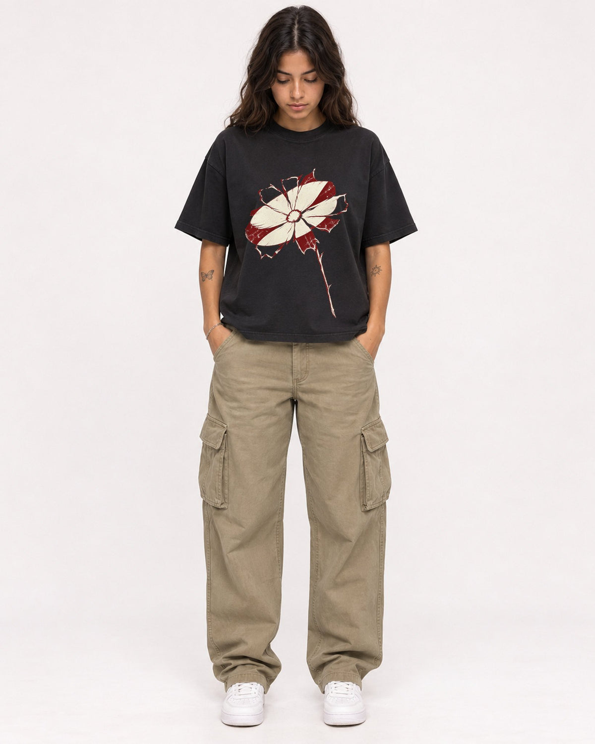 Mockup Boxy Heavyweight Tee Black female full-body 06