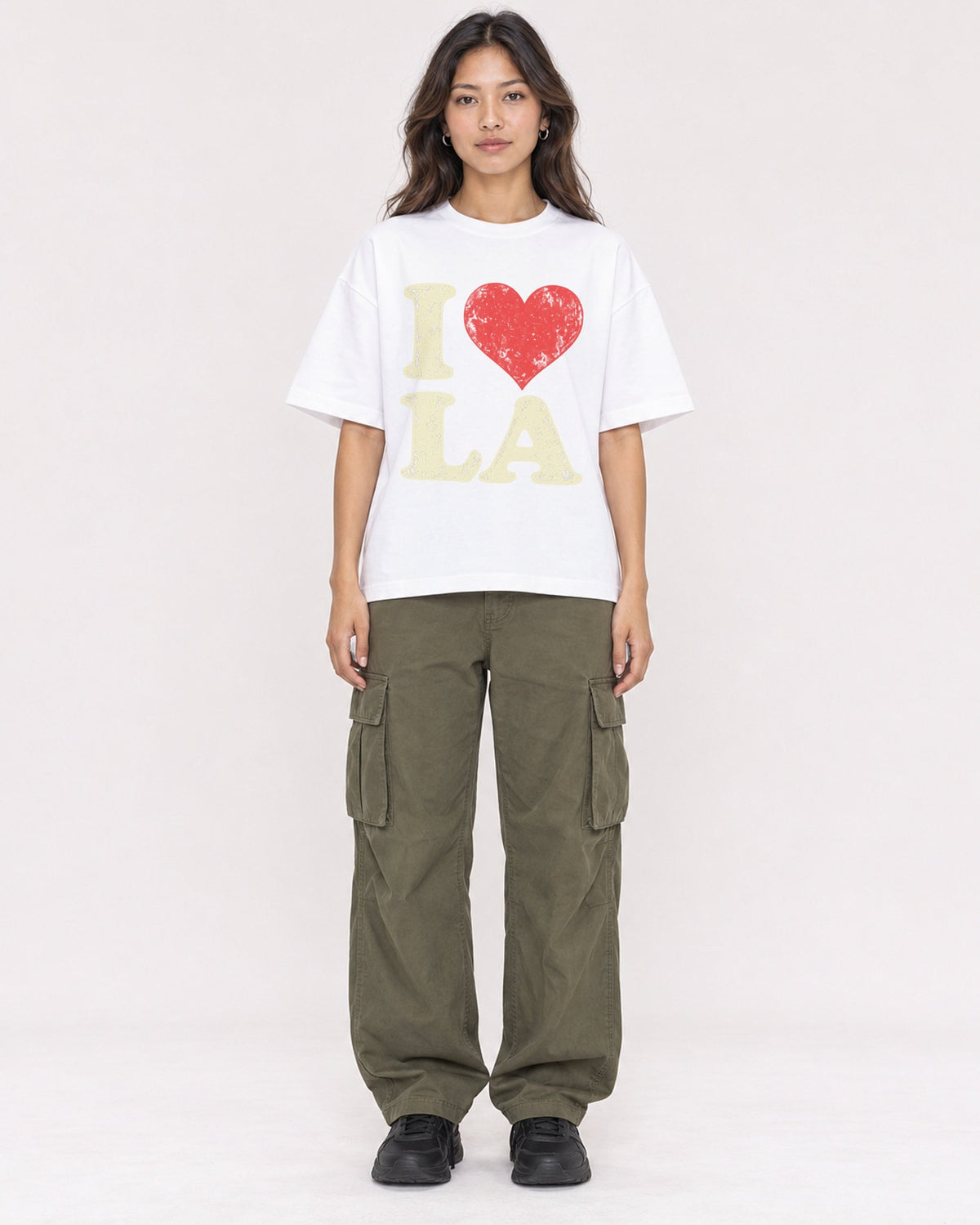 Mockup Boxy Heavyweight Tee White female full-body 02