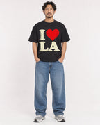 Mockup Boxy Heavyweight Tee Black male full-body 02