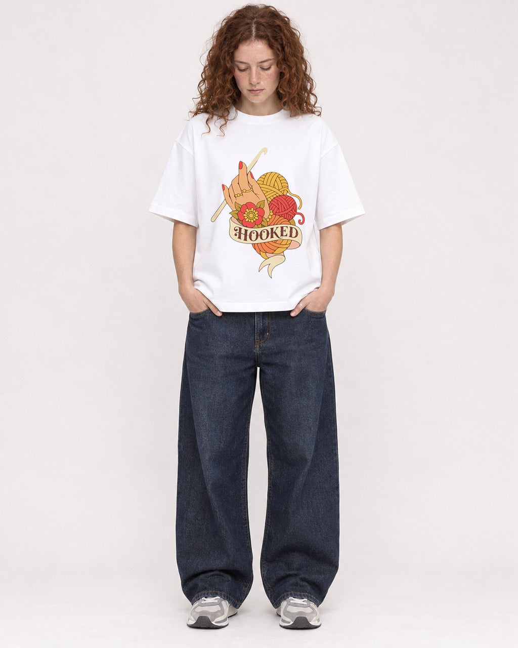 Mockup Boxy Heavyweight Tee White female full-body 09