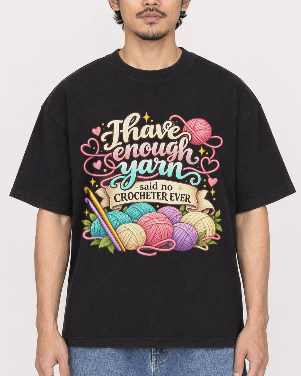 Mockup Boxy Heavyweight Tee Black male close-up 02