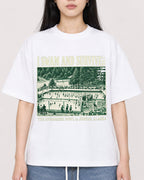 Mockup Boxy Heavyweight Tee White female close-up 01