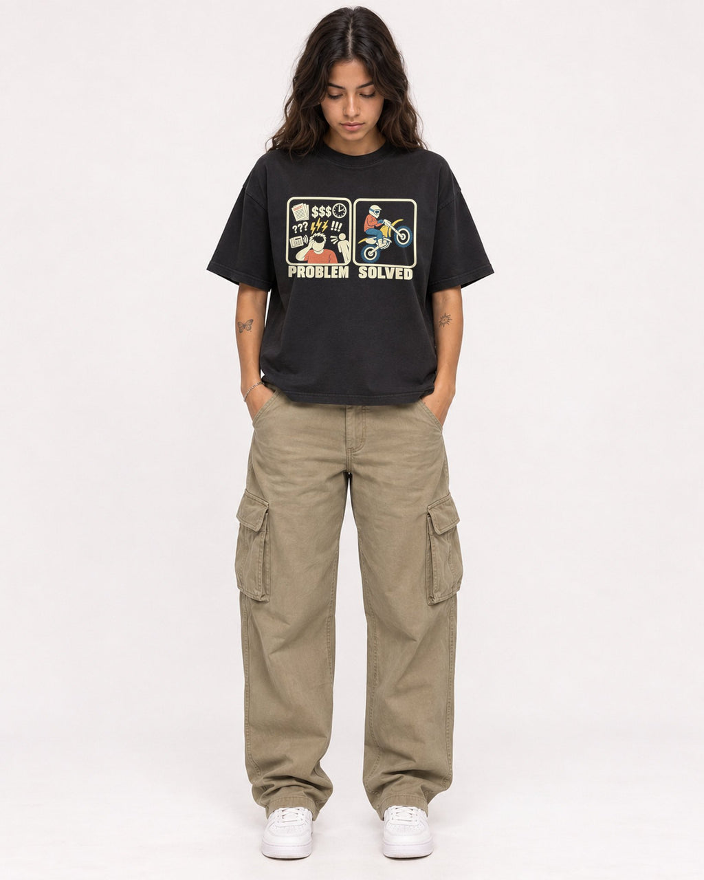 Mockup Boxy Heavyweight Tee Black female full-body 06