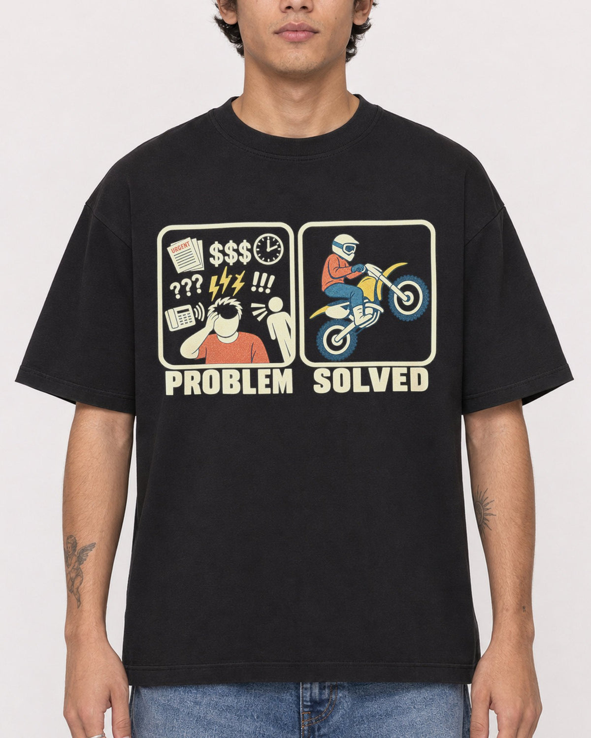 Mockup Boxy Heavyweight Tee Black male close-up 06