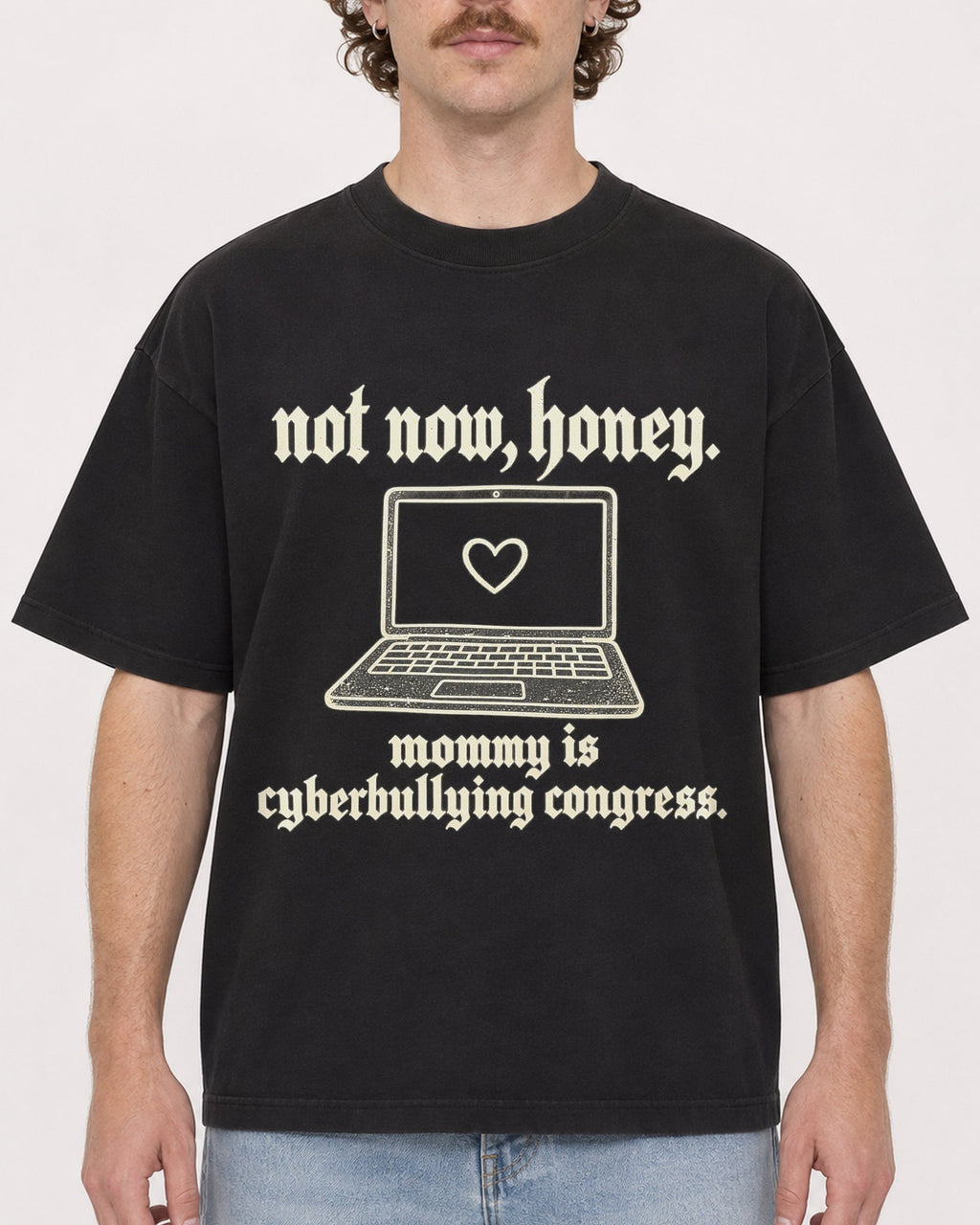 Mockup Boxy Heavyweight Tee Black male close-up 09