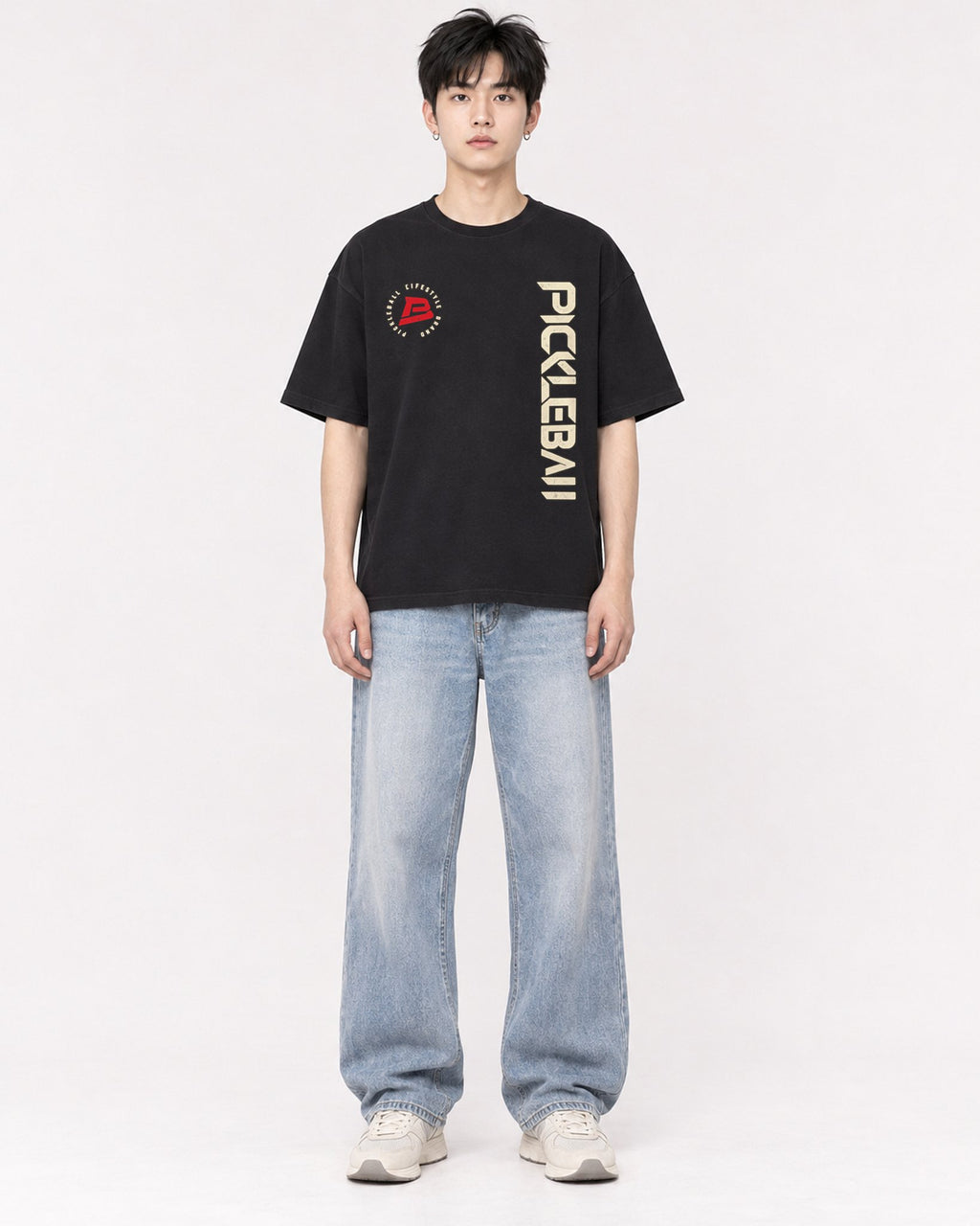 Mockup Boxy Heavyweight Tee Black male full-body 01