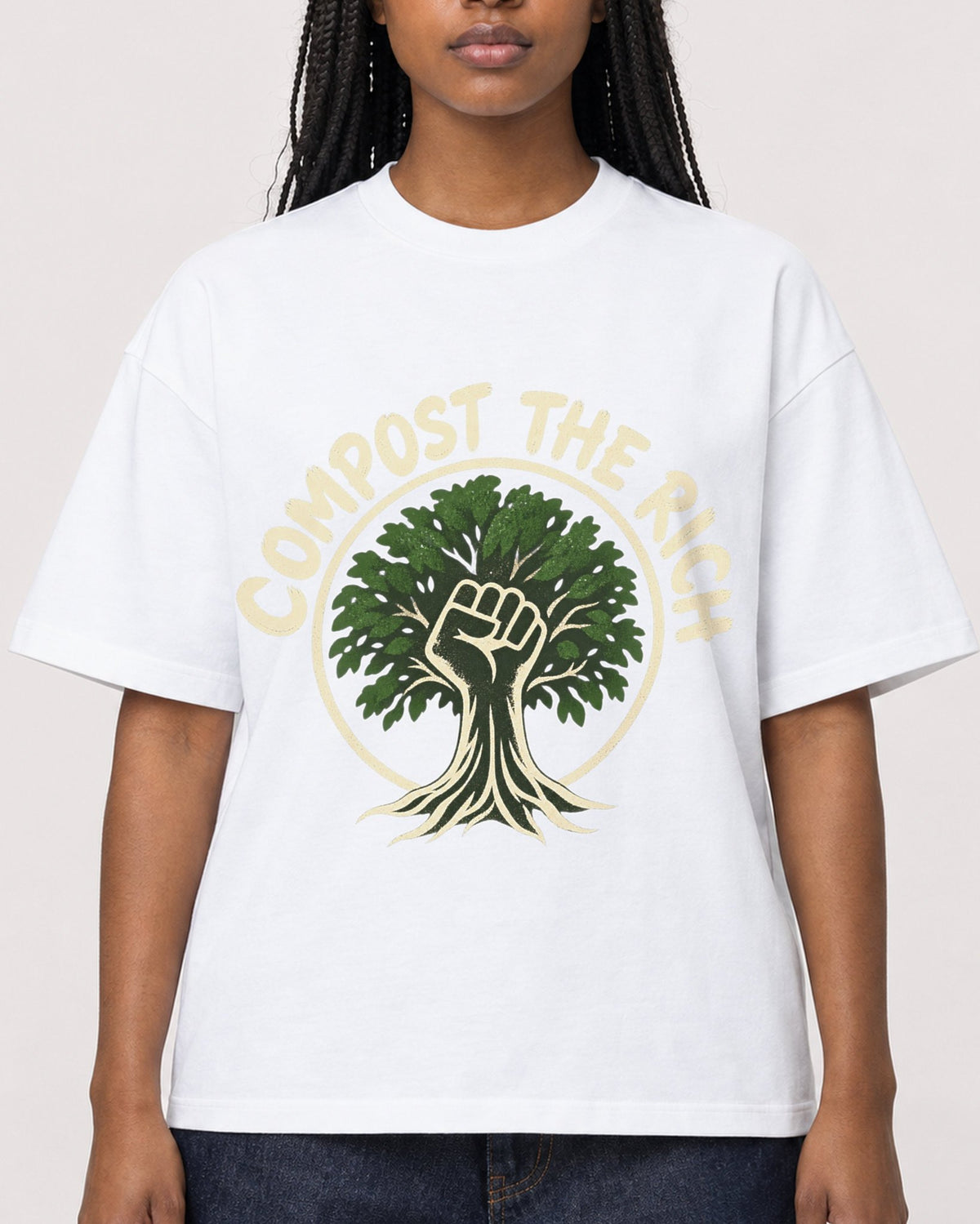 Mockup Boxy Heavyweight Tee White female close-up 04