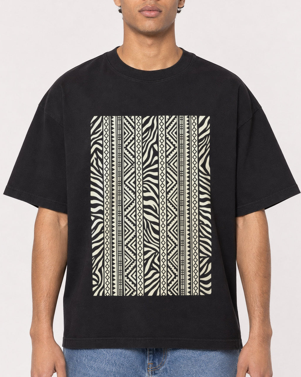 Mockup Boxy Heavyweight Tee Black male close-up 10