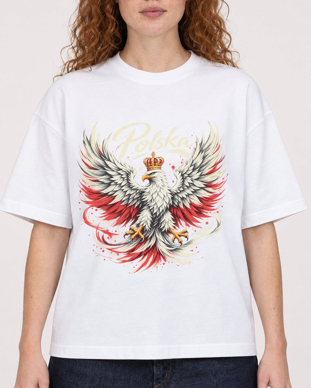 Mockup Boxy Heavyweight Tee White female close-up 09