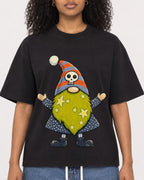 Mockup Boxy Heavyweight Tee Black female close-up 05