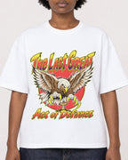 Mockup Boxy Heavyweight Tee White female close-up 14