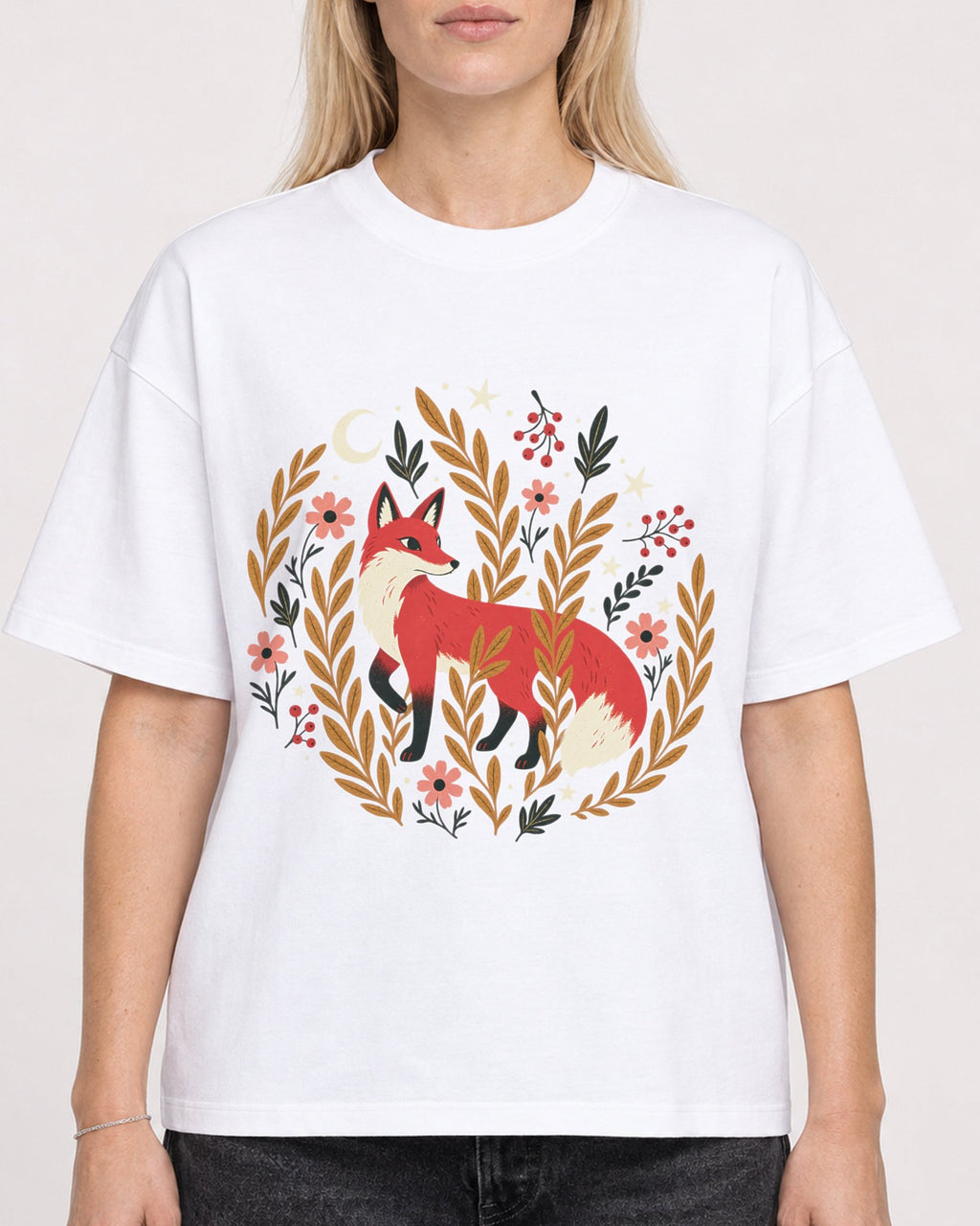 Mockup Boxy Heavyweight Tee White female close-up 08