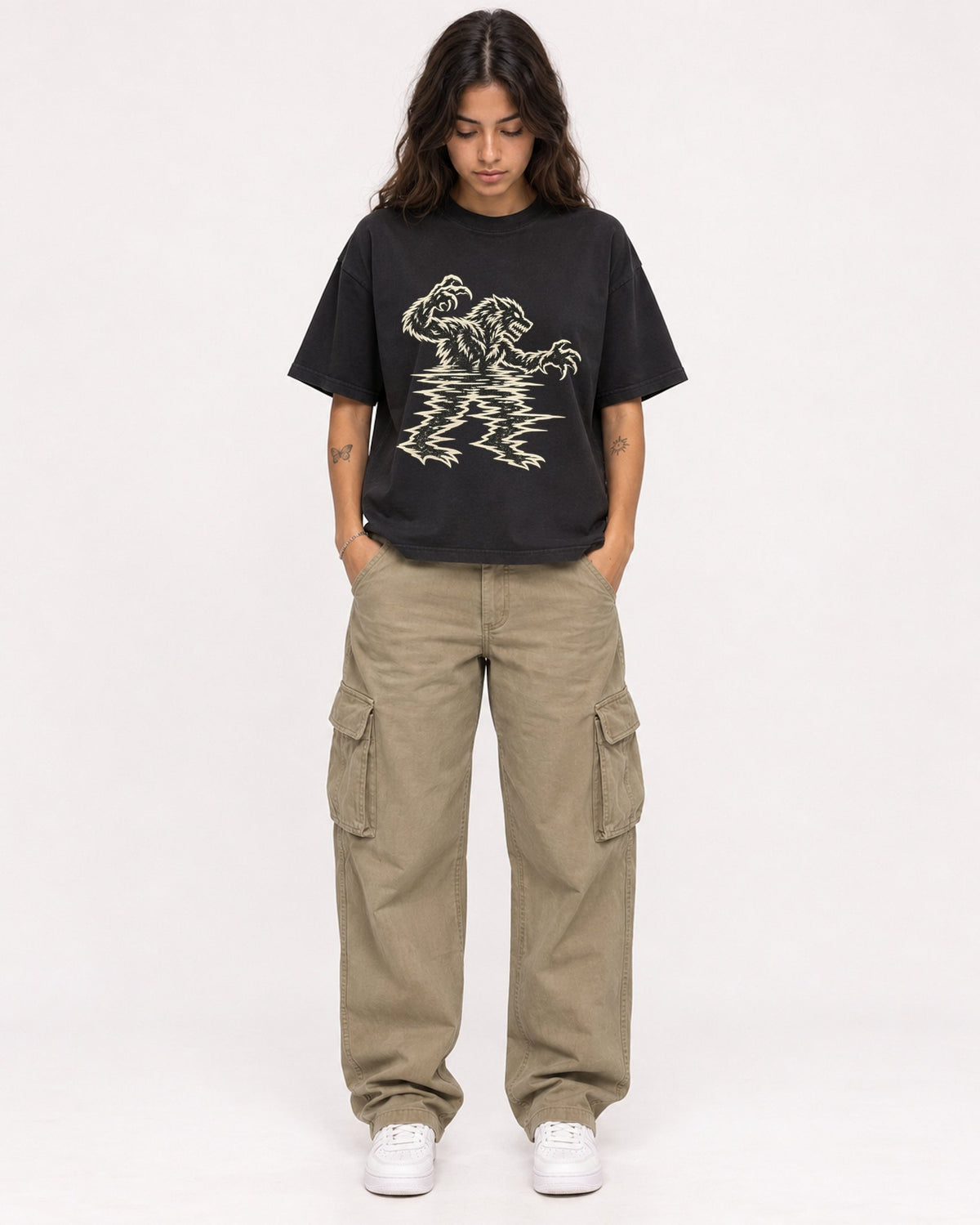 Mockup Boxy Heavyweight Tee Black female full-body 06