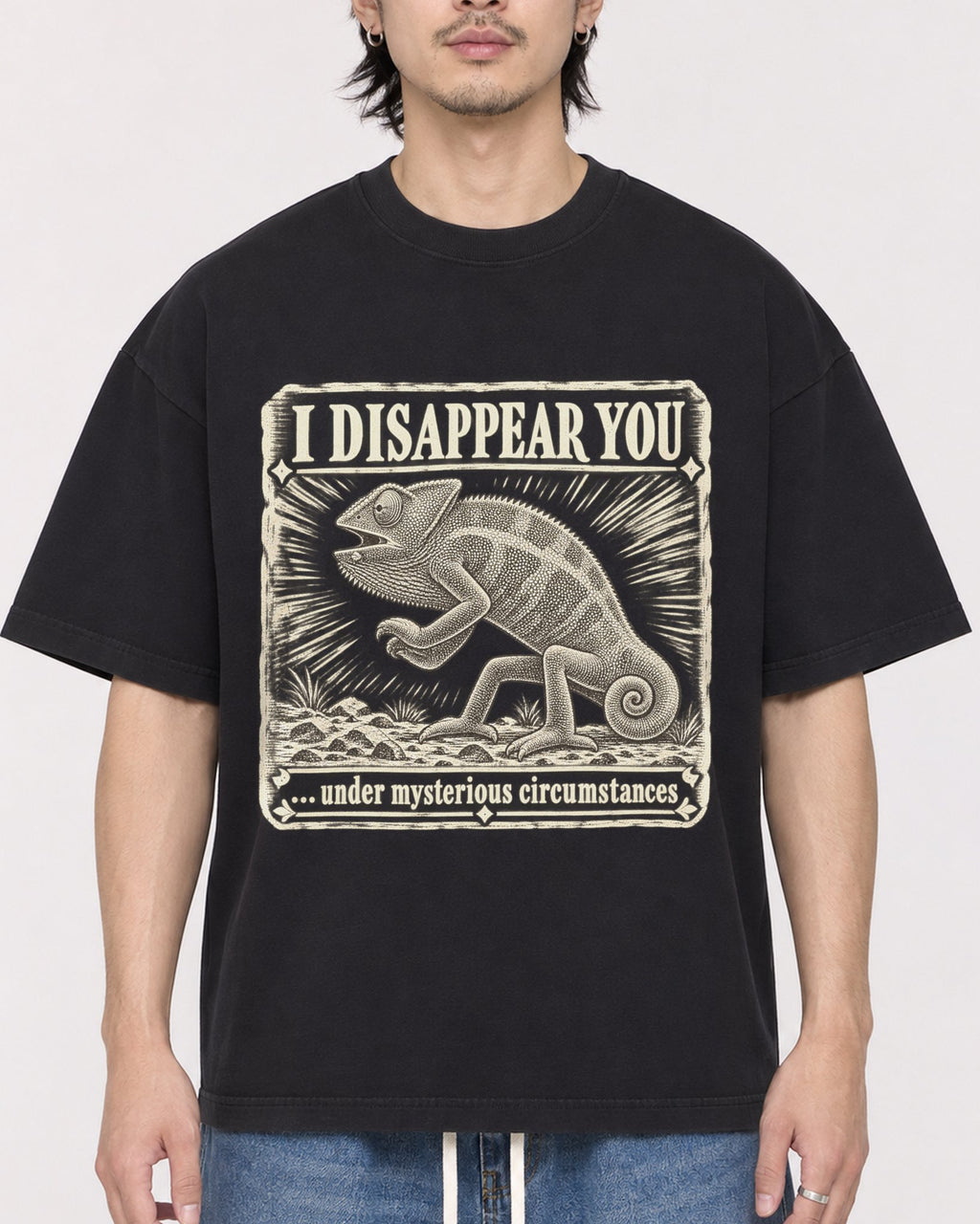 Mockup Boxy Heavyweight Tee Black male close-up 23