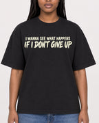 Mockup Boxy Heavyweight Tee Black female close-up 04