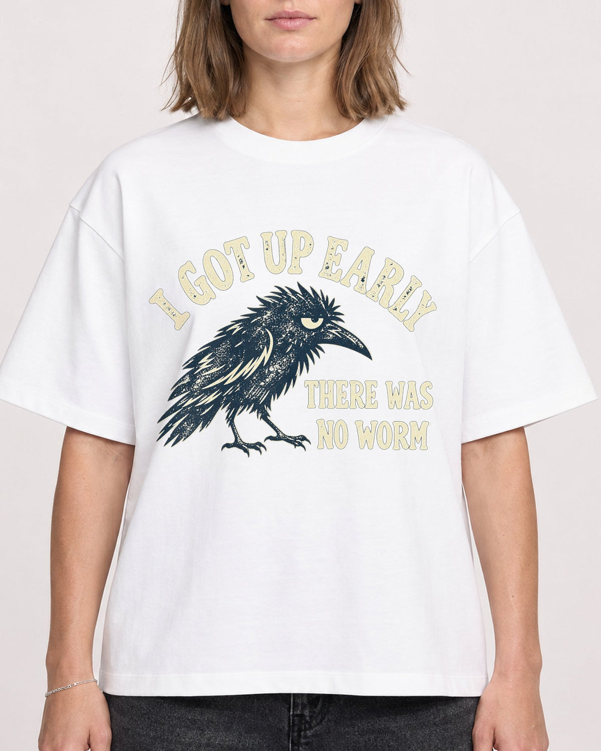 Mockup Boxy Heavyweight Tee White female close-up 38