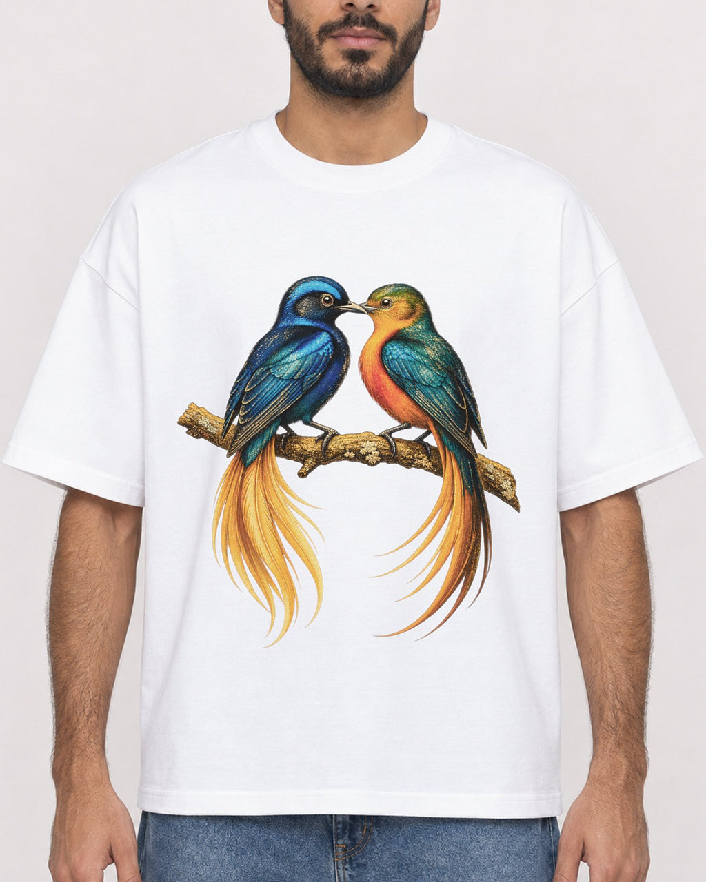 Mockup Boxy Heavyweight Tee White male close-up 07