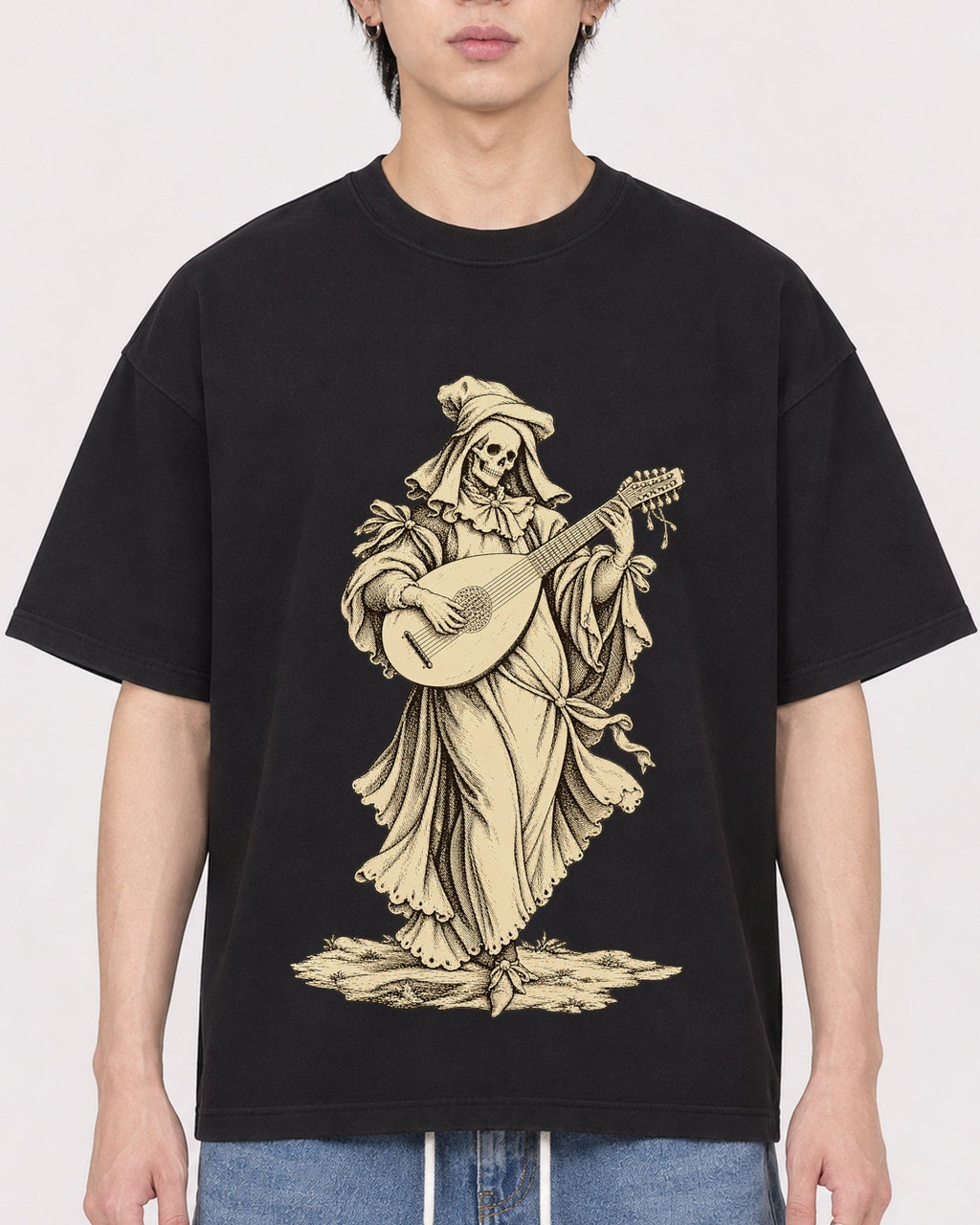Mockup Boxy Heavyweight Tee Black male close-up 11