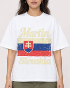 Mockup Boxy Heavyweight Tee White female close-up 02
