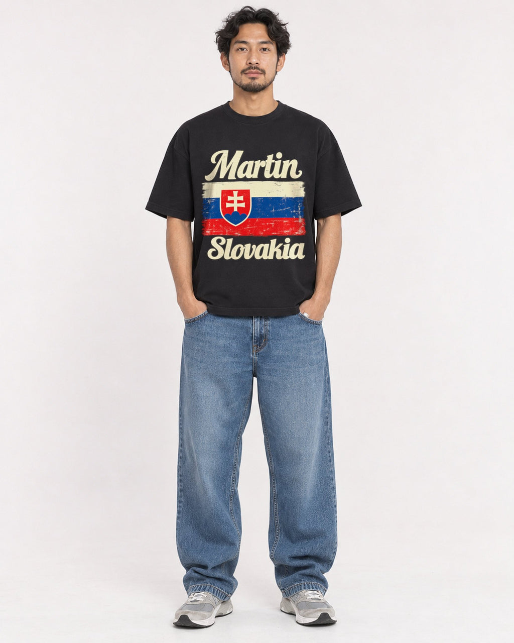 Mockup Boxy Heavyweight Tee Black male full-body 02