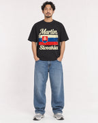 Mockup Boxy Heavyweight Tee Black male full-body 02