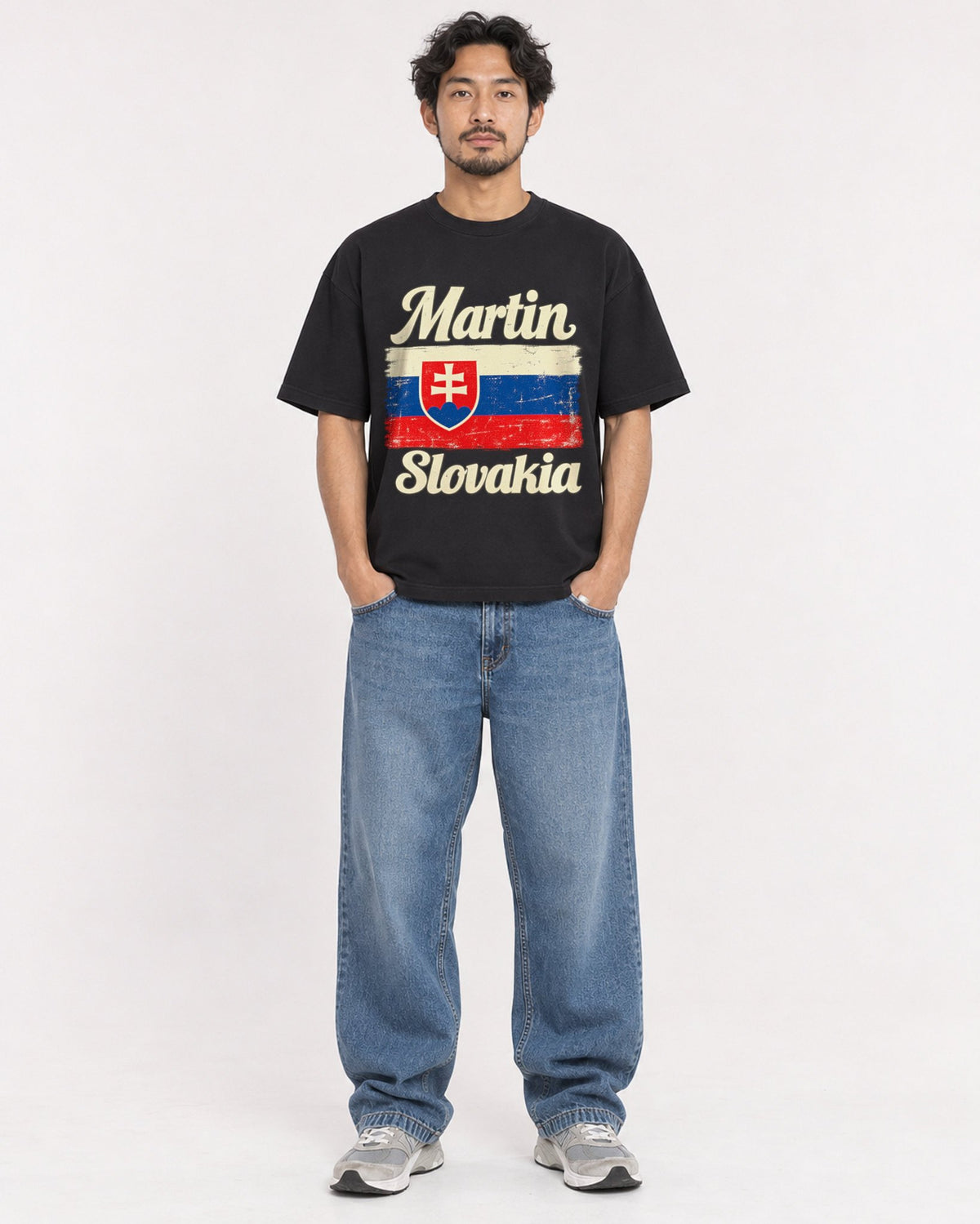 Mockup Boxy Heavyweight Tee Black male full-body 02
