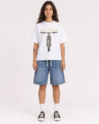 Mockup Boxy Heavyweight Tee White female full-body 06