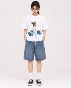 Mockup Boxy Heavyweight Tee White female full-body 21
