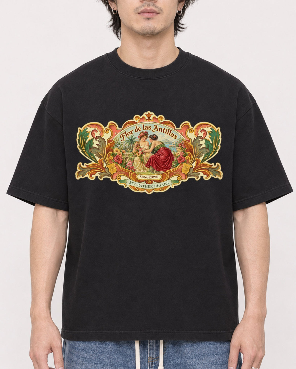 Mockup Boxy Heavyweight Tee Black male close-up 03