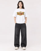 Mockup Boxy Heavyweight Tee White female full-body 03