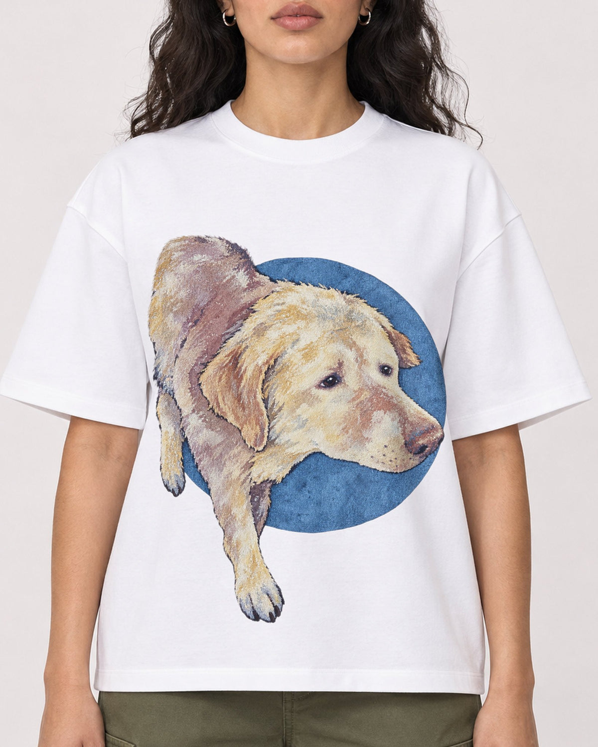 Mockup Boxy Heavyweight Tee White female close-up 07