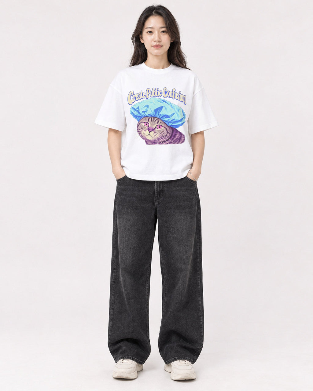 Mockup Boxy Heavyweight Tee White female full-body 03