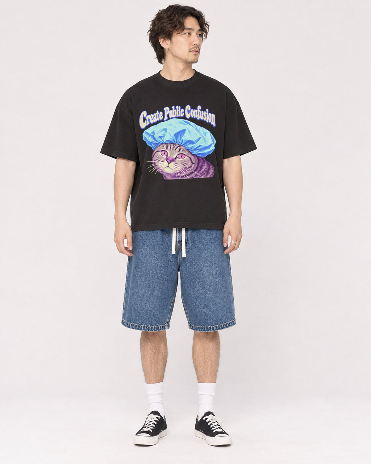 Mockup Boxy Heavyweight Tee Black male full-body 03