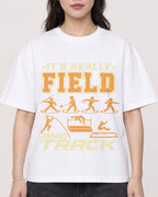 Mockup Boxy Heavyweight Tee White female close-up 03